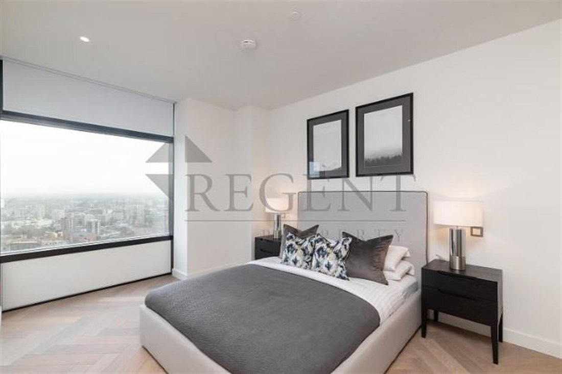 Apartment in EC2, Islington, England 3 - 16690180