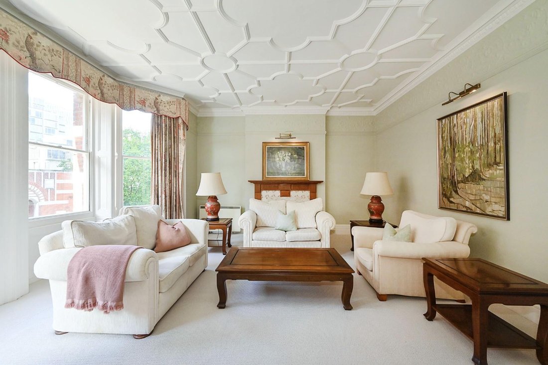 Apartment in Ebury, Westminster, England 3 - 16690449