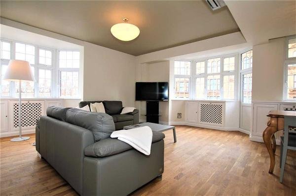 Apartment in Brompton, Kensington And Chelsea, England 1 - 16690523