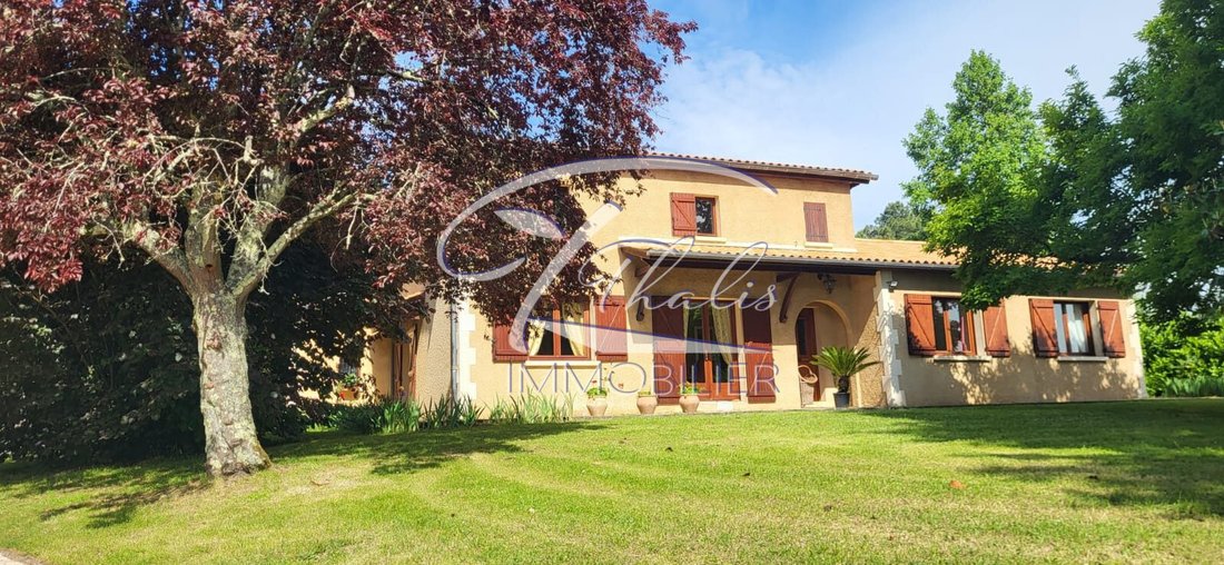 House in Tarnes, Nouvelle-Aquitaine, France 2 - 15661573