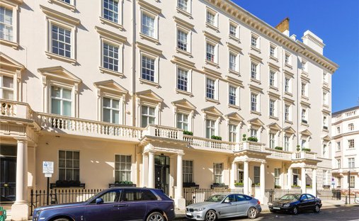 Apartment in Belgravia, Westminster, England 1