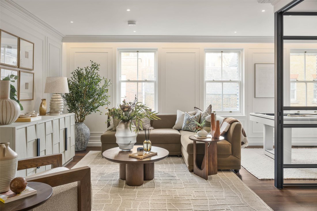 Apartment in Mayfair, Westminster, England 1 - 16689717