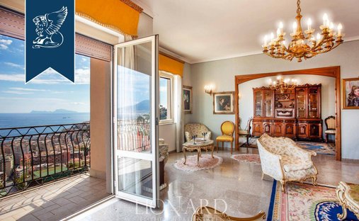 Apartment in Vomero, Naples, Campania 1