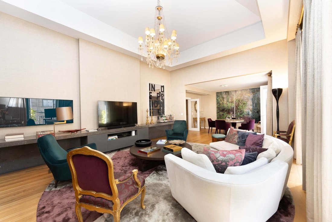 Appartamento a Estrela, Lisbona, Portogallo 3 - 16689456