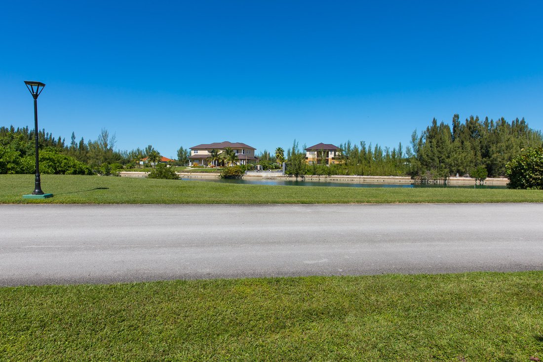 Land in Freeport, Freeport, The Bahamas 5 - 16690270