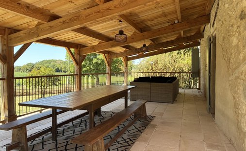 Timeless Elegance & Rural Serenity: A Majestic Chateau Estate With A Chapel And 13.2 Hectares Of Lan