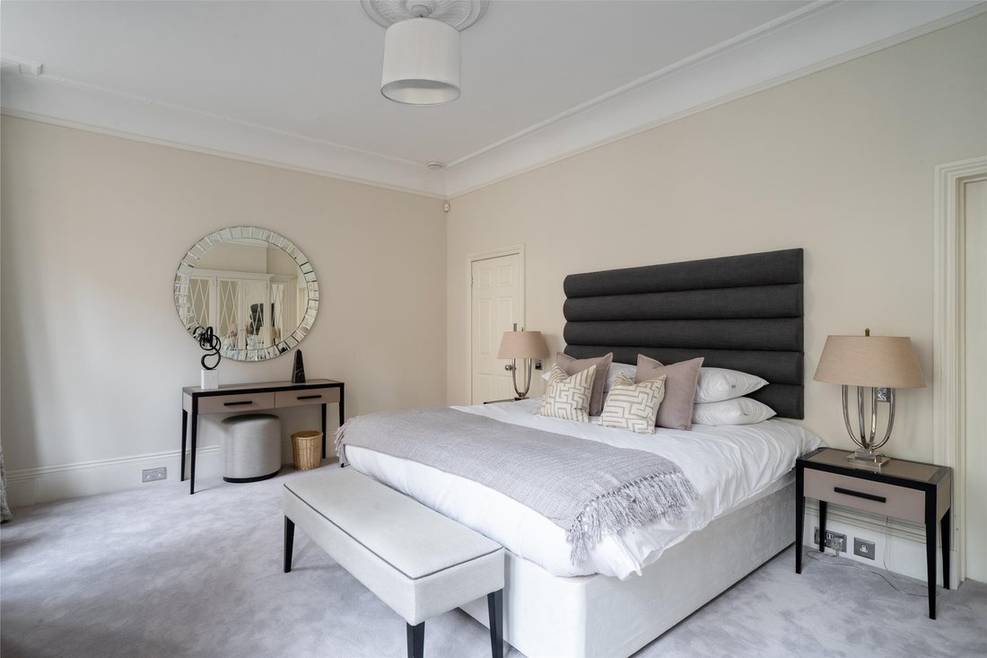 Apartment in Mayfair, Westminster, England 3 - 16689700