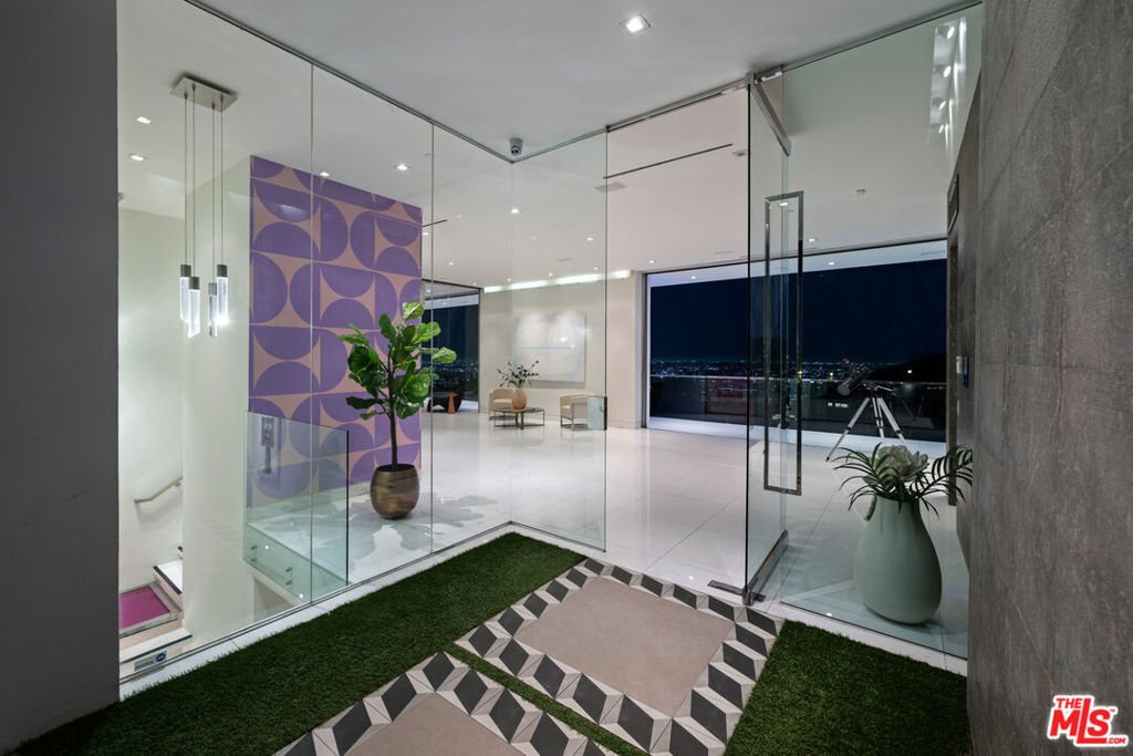 House in Los Angeles, California, United States 4 - 16687653