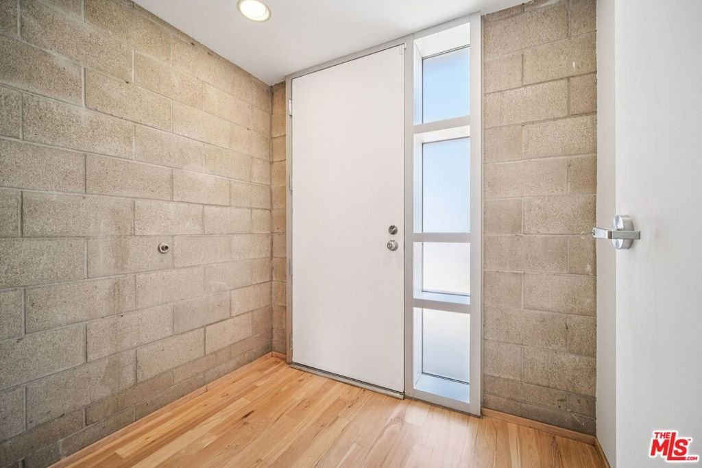 House in Los Angeles, California, United States 5 - 16687372