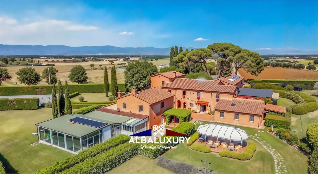 Villa in Perugia City, Perugia, Umbria 1 - 15346070