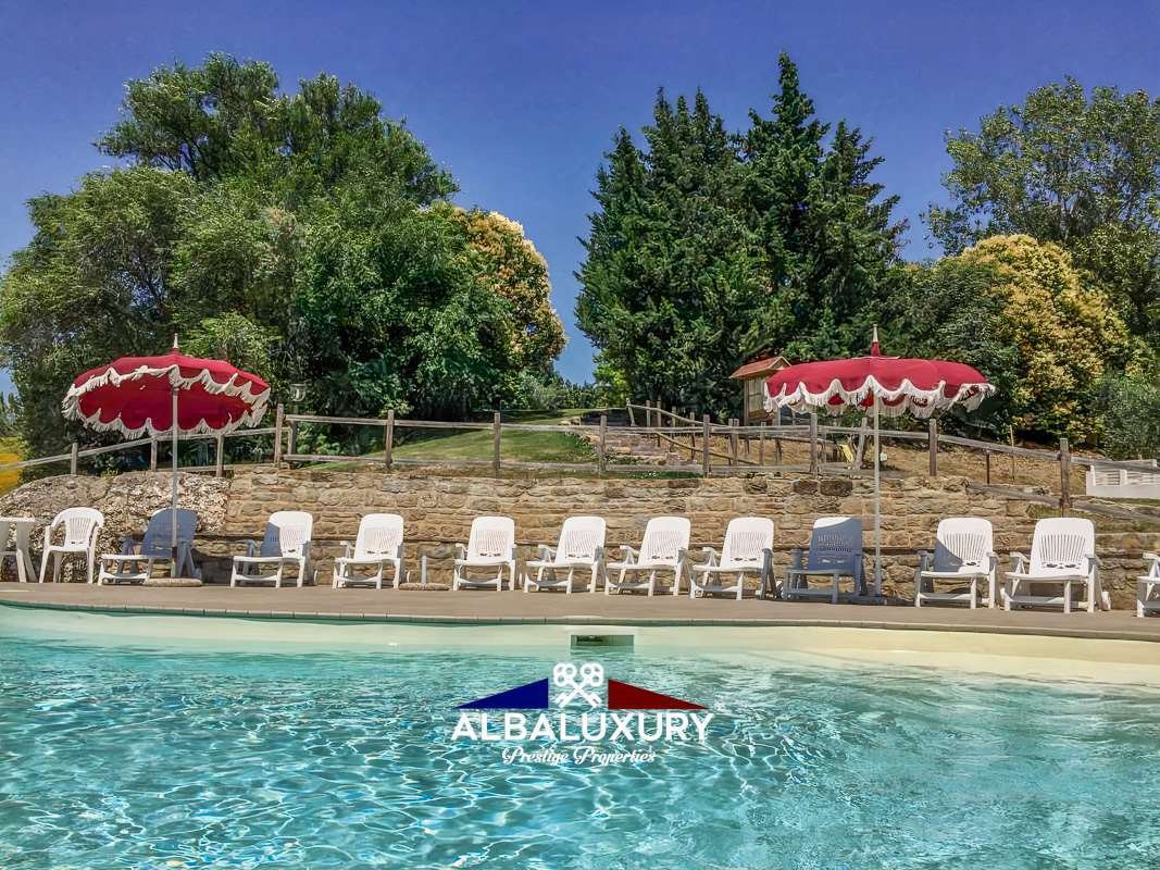 Villa in Senigallia, Marche, Italy 1 - 15346029