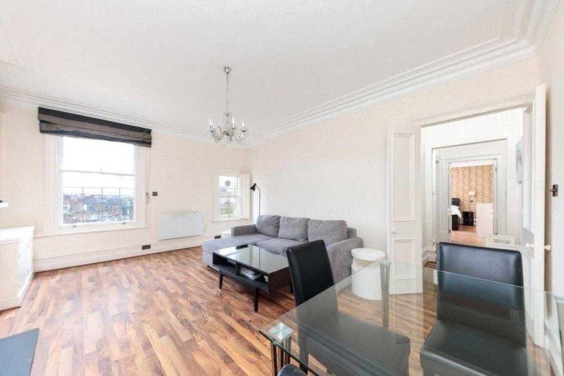 Apartment in Knightsbridge, Kensington And Chelsea, England 3 - 16690066