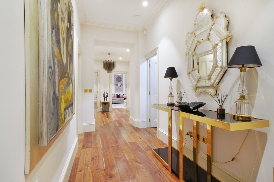 Apartment in Hyde Park, Westminster, England 5 - 16689830