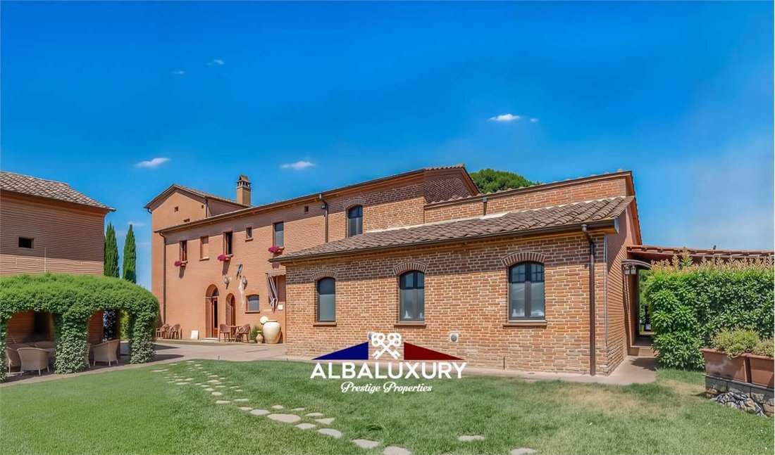 Villa in Perugia City, Perugia, Umbria 2 - 15346070