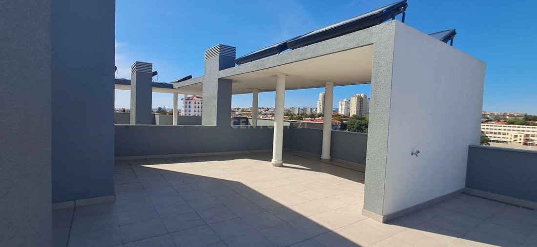 Apartment in Carcavelos e Parede, Lisbon, Portugal 3 - 16691370