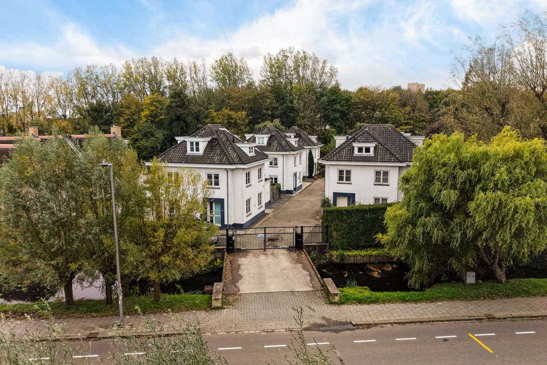 Villa in Rotterdam, South Holland, Netherlands 4 - 16682782