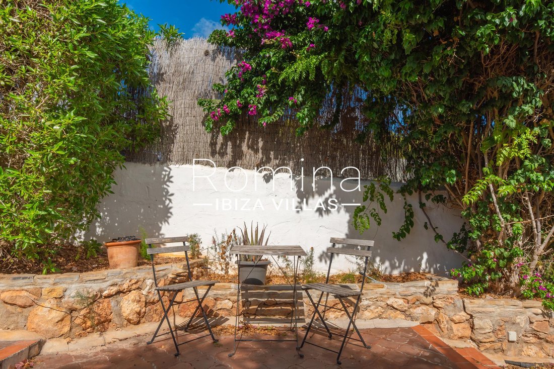 House in Sant Rafel de sa Creu, Sant Antoni de Portmany, Balearic Islands 4 - 16692774