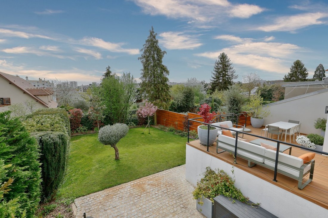 Villa in Jardin Parisien, Clamart, France 2 - 16099441