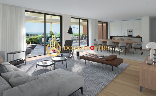 Apartment in Santa Marinha e Sao Pedro da Afurada, Porto District, Portugal 1