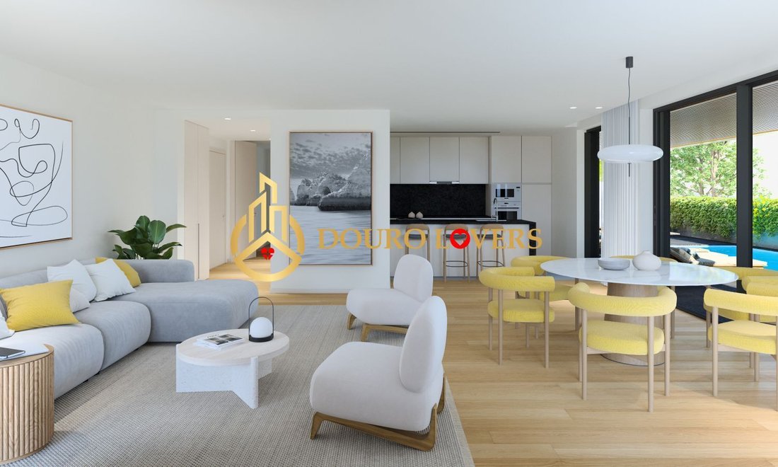 Apartment in Santa Marinha e Sao Pedro da Afurada, Porto District, Portugal 5 - 16692749