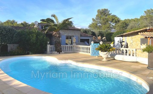Villa in Nord, Peymeinade, France 1