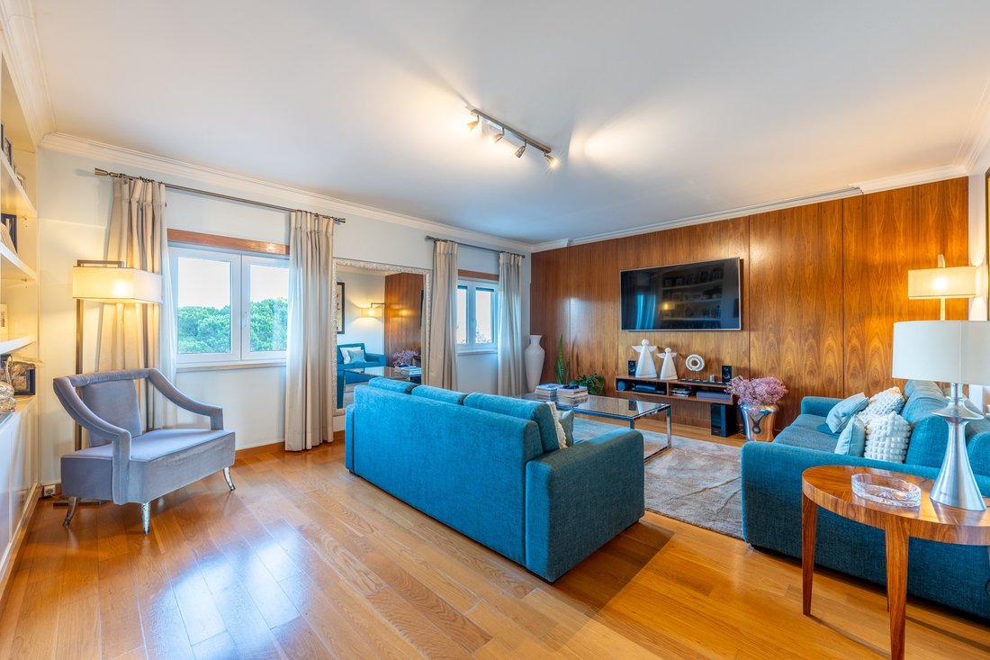 Apartment in Estoril, Cascais e Estoril, Lisbon 2 - 16693047