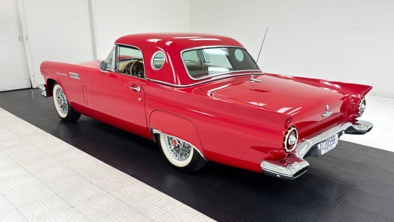 Cabriolet in Morgantown, United States 5 - 16692917