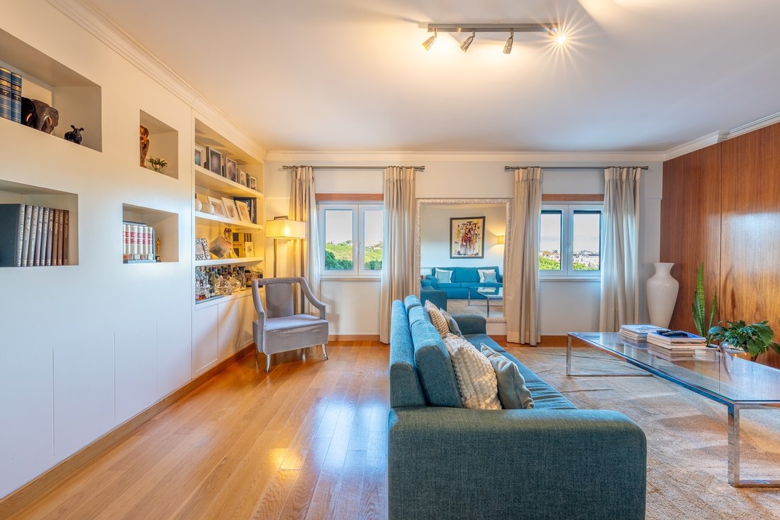 Apartment in Estoril, Cascais e Estoril, Lisbon 1 - 16693032
