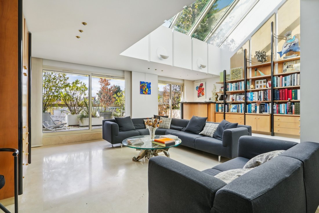 Apartment in La Plaine des Sablons, Neuilly-sur-Seine, France 3 - 16693011