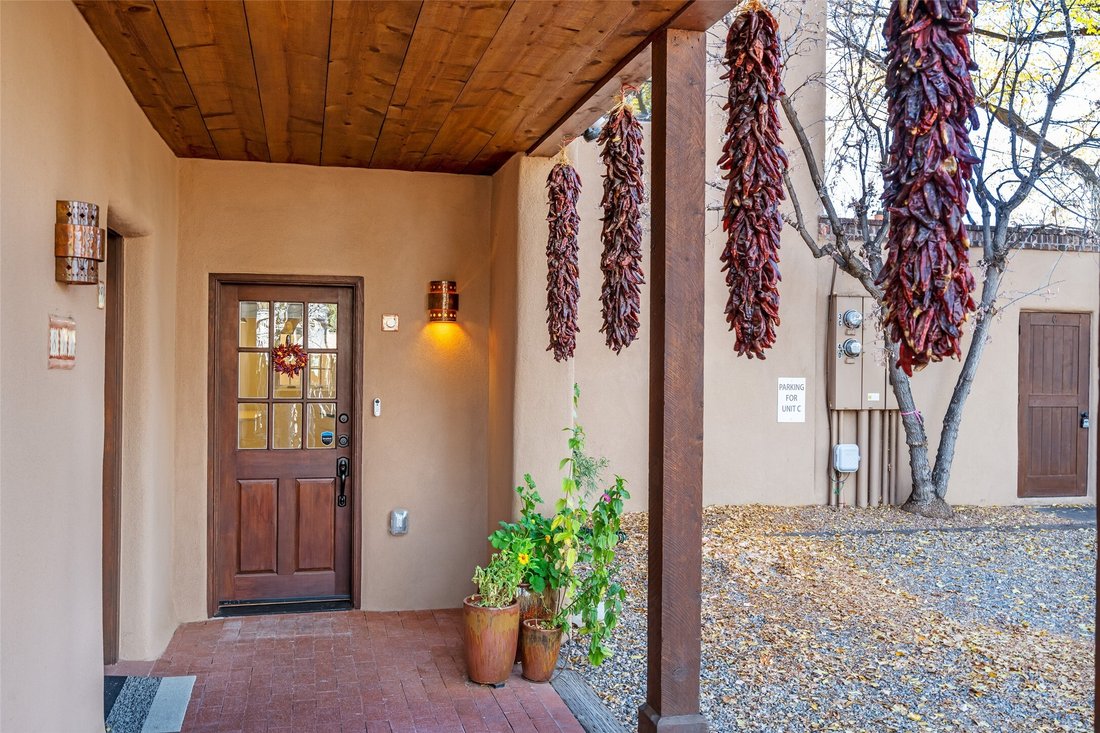 Condo in Santa Fe, New Mexico, United States 1 - 16693035