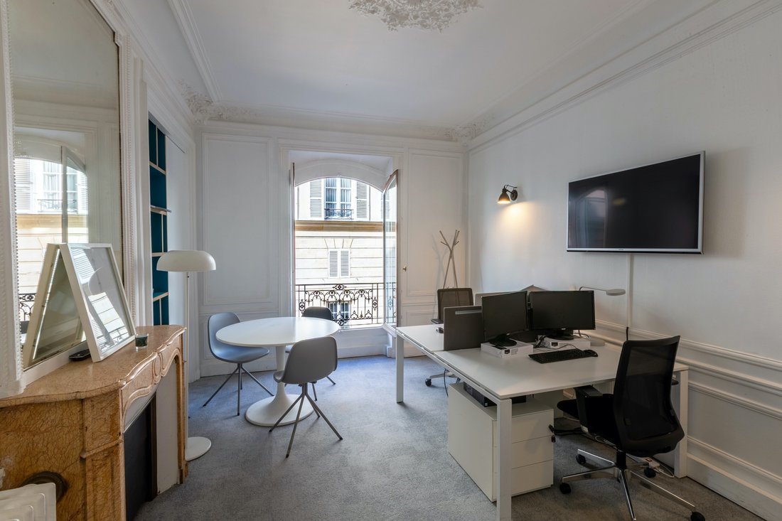 Apartment in Cambronne-Garibaldi, Paris 15e Arrondissement, Paris 4 - 16693013