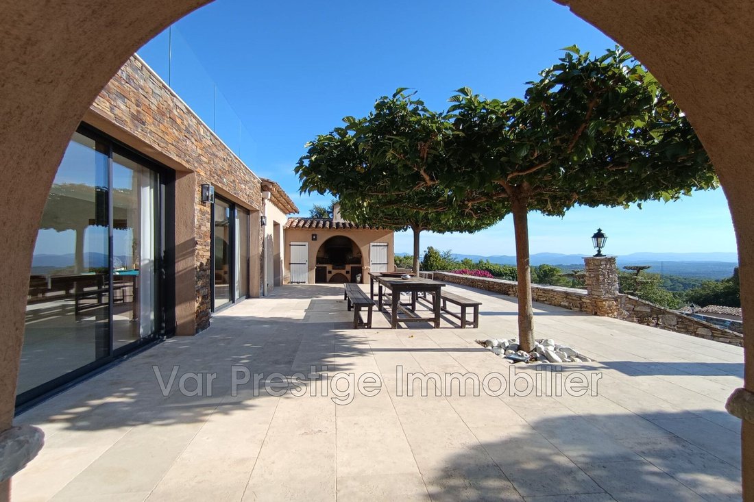 Villa in Centre Ancien, Draguignan, France 3 - 16693025