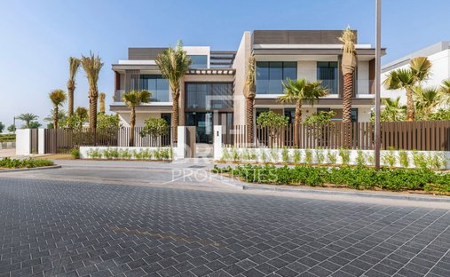 Villa in Dubai, Dubai, United Arab Emirates 1