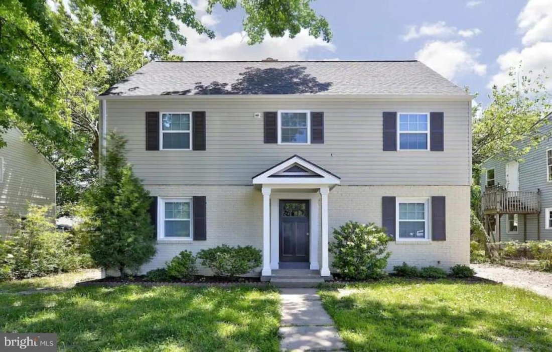 House in Arlington, Virginia, United States 1 - 16693091