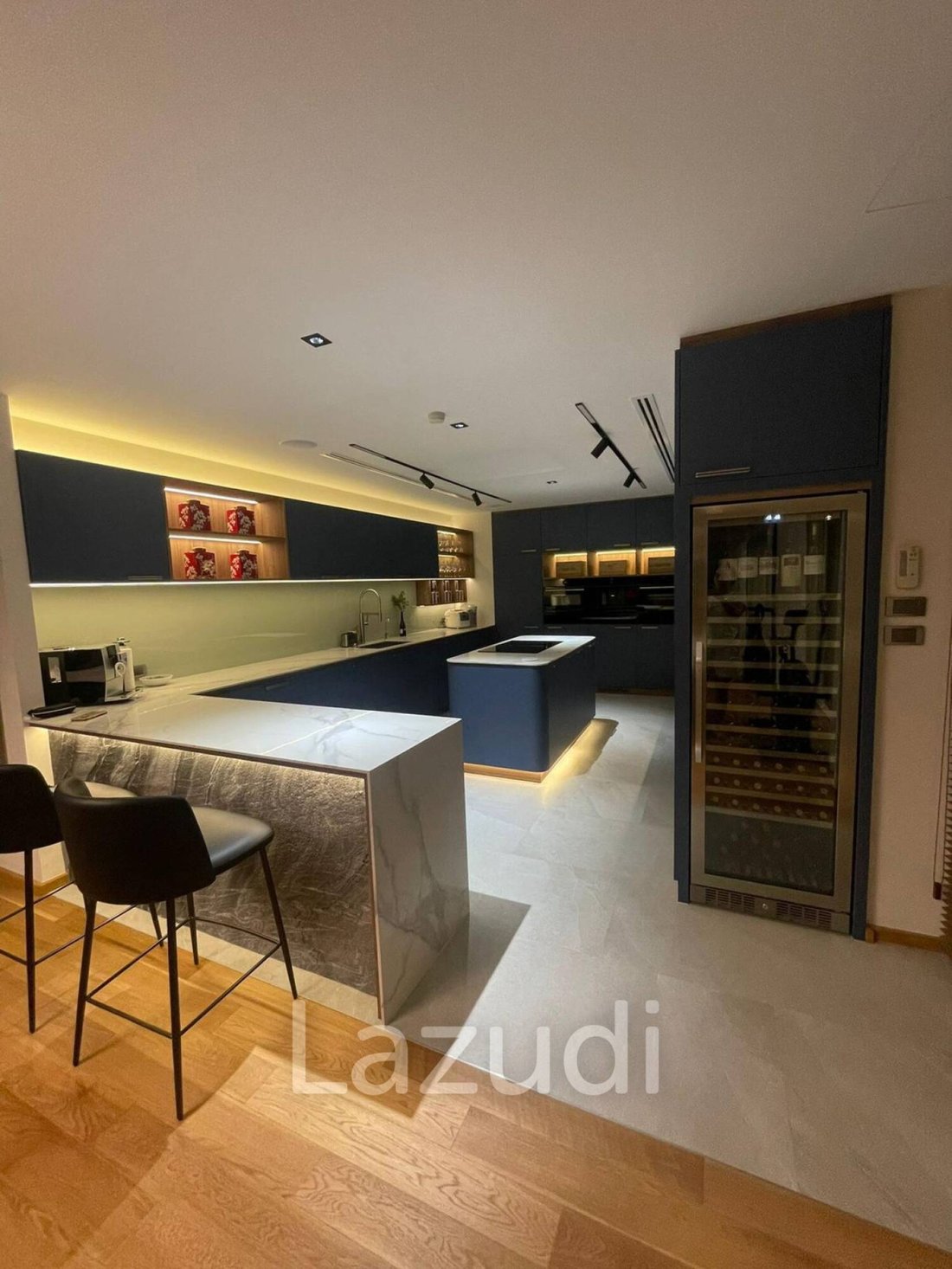 Apartment in Bangkok, Bangkok, Thailand 3 - 12636475