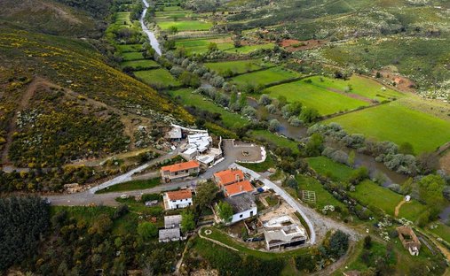 Farm Ranch in Barco e Coutada, Castelo Branco District, Portugal 1