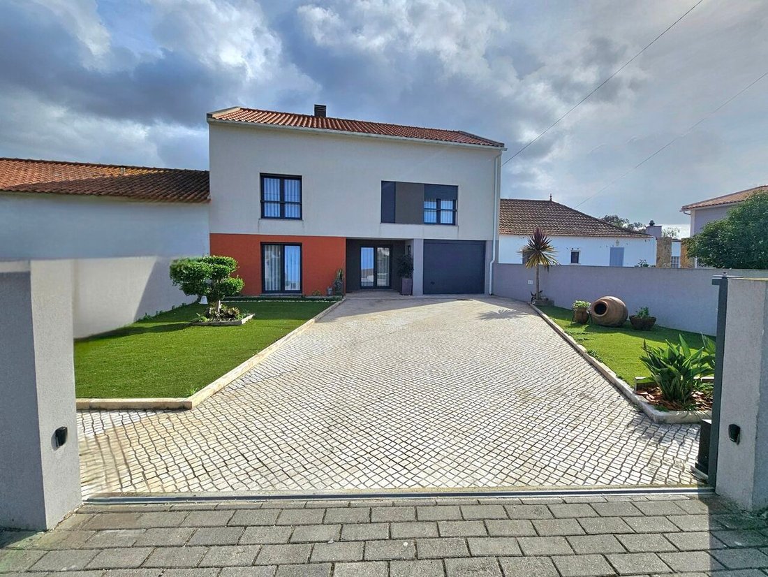 House in A dos Cunhados e Maceira, Lisbon, Portugal 1 - 16693180