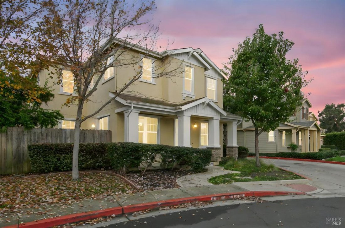 House in Suisun City, California, United States 2 - 16693086