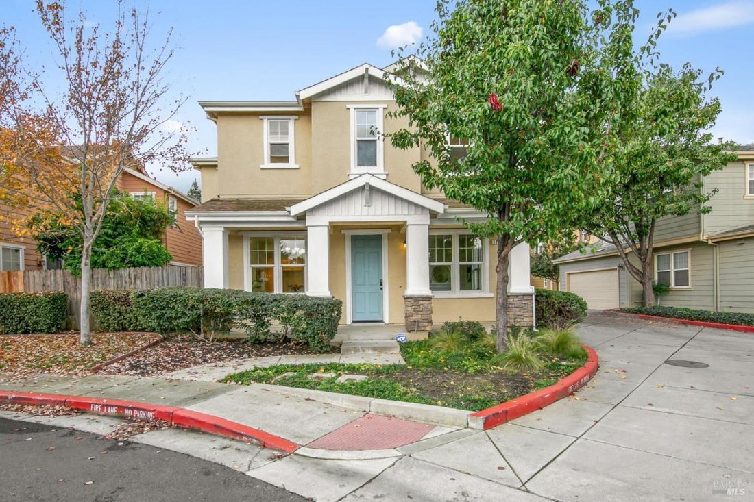 House in Suisun City, California, United States 3 - 16693086