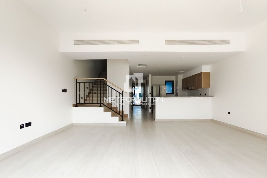 Townhouse in Al Wasl, Dubai, United Arab Emirates 1 - 16693917