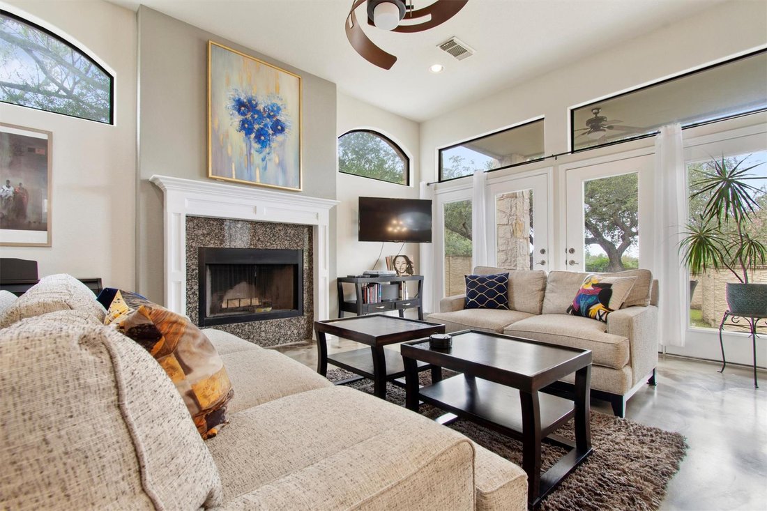 House in Spicewood, Texas, United States 5 - 16693115