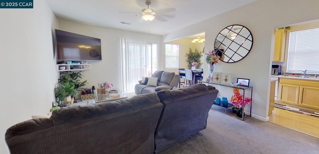 Pinole, California, United States 4 - 16694524