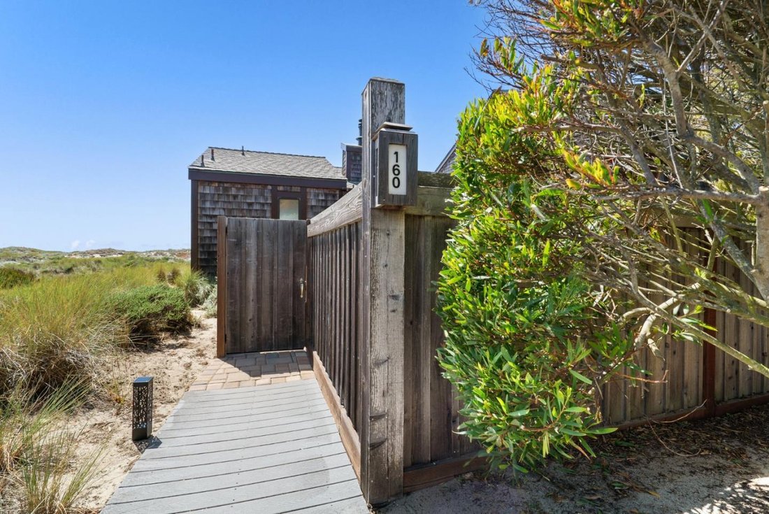 Townhouse in Moss Landing, California, United States 2 - 16695261