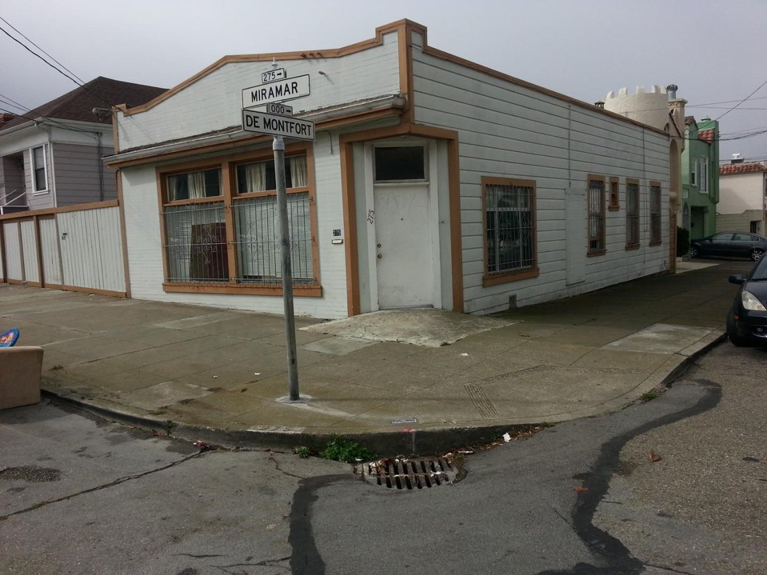 House in San Francisco, California, United States 1 - 16695625