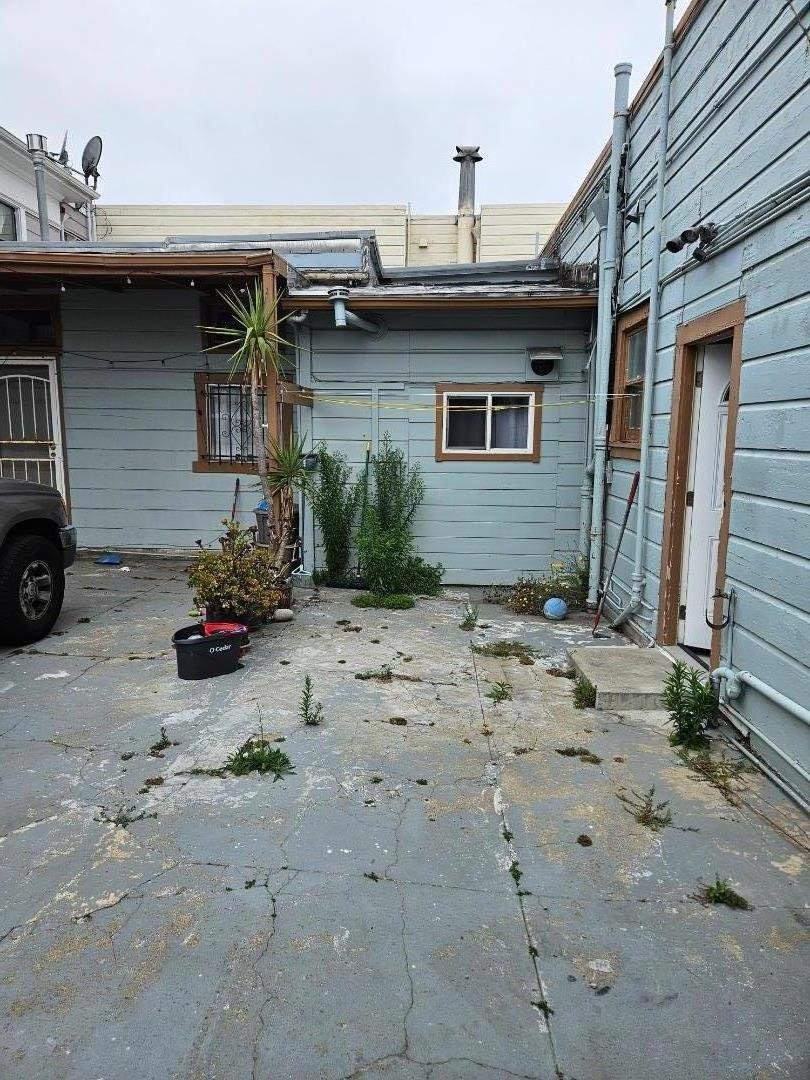 House in San Francisco, California, United States 2 - 16695625