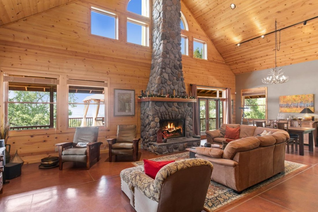 House in Carmel Valley, California, United States 1 - 16693899