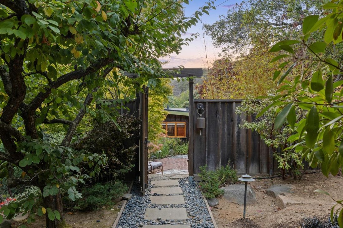 House in Big Sur, California, United States 2 - 16695563