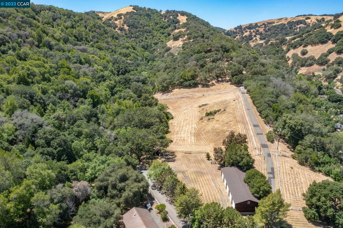 House in Martinez, California, United States 1 - 16694660