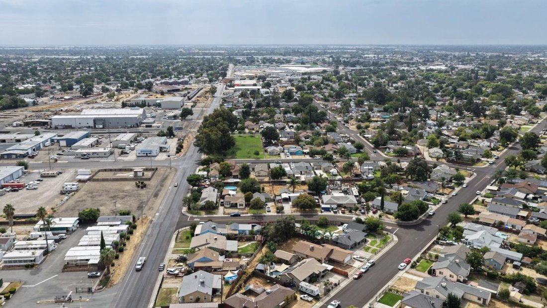 Stockton, California, United States 2 - 16695403