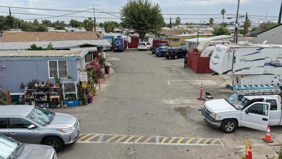 Stockton, California, United States 4 - 16695403